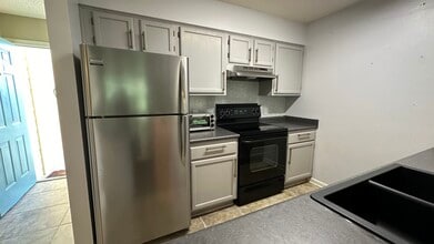 200 Sandestin Ln in Miramar Beach, FL - Building Photo - Building Photo