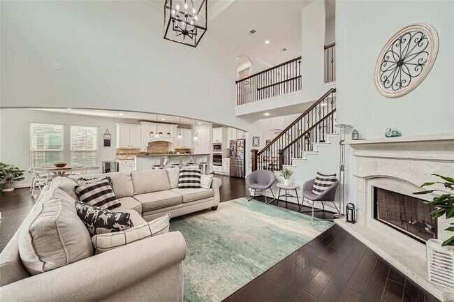 property at 2016 Westvalley Pl
