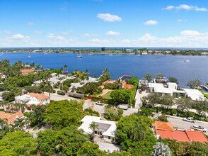 3115 N Flagler Dr in West Palm Beach, FL - Foto de edificio - Building Photo