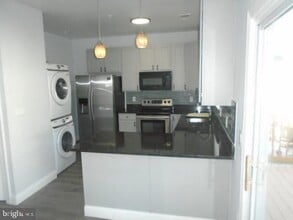 7614 Oakpost Ct in Upper Marlboro, MD - Building Photo - Building Photo