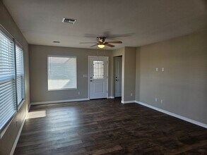 1803 Rollando Dr in Bullhead City, AZ - Building Photo - Building Photo