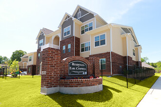 The Residences at Earl Campbell in Tyler, TX - Foto de edificio - Building Photo