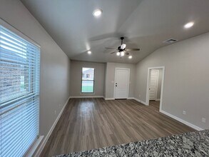 1617 132nd St in Lubbock, TX - Building Photo - Building Photo