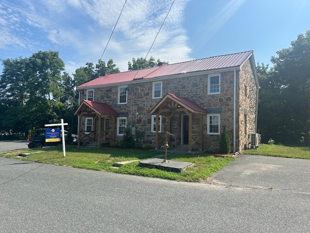 Duplex in Whiteford, MD - Building Photo