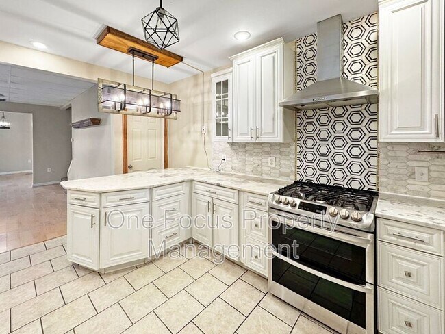 909 Cooper St in Danville, PA - Foto de edificio - Building Photo