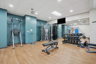 Center Place in Providence, RI - Foto de edificio - Building Photo