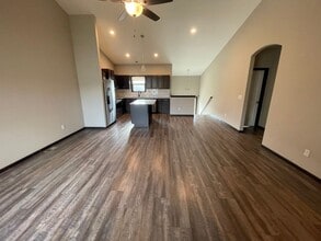 12813-12815 E Timber Lake Ct in Wichita, KS - Building Photo - Building Photo