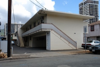 2124 Date St in Honolulu, HI - Building Photo - Building Photo