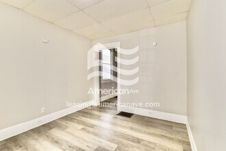 2309 Date St in Louisville, KY - Foto de edificio - Building Photo