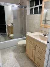 5580 NW 3rd St in Miami, FL - Building Photo - Building Photo