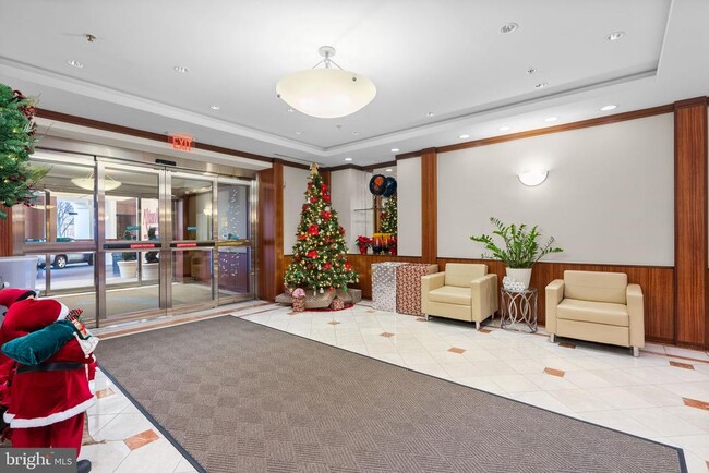 900 N Stafford St in Arlington, VA - Building Photo - Building Photo