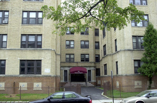 182 N Arlington Ave Apartments