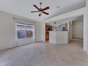 2111 Corner Point Ct in Orlando, FL - Building Photo - Building Photo