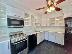 12215 Hunters Ln in Rockville, MD - Building Photo - Building Photo