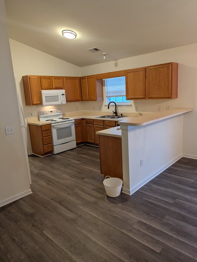 1068 Stoney Falls Blvd in Myrtle Beach, SC - Building Photo - Building Photo