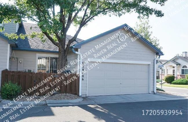 18406 E Bethany Pl in Aurora, CO - Building Photo