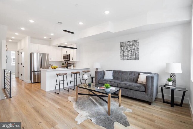 property at 3106 Clifford St