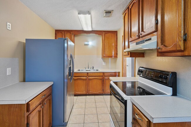 8578 Longwood View Ave in Baton Rouge, LA - Building Photo - Building Photo