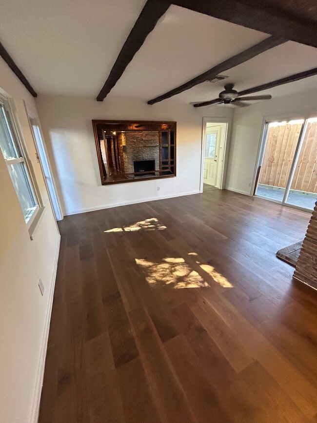 property at 1922 Vassar St