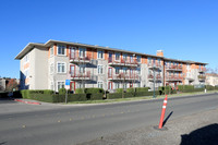 Arroyo Point in Santa Rosa, CA - Foto de edificio - Building Photo