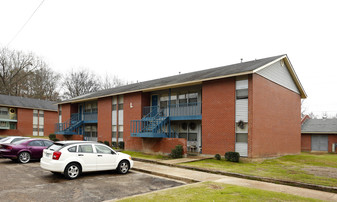 Canton Garden Apartments in Canton, MS - Building Photo