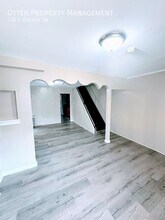 530 E Walnut Ln in Philadelphia, PA - Building Photo - Building Photo