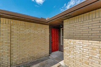 2779 Forest Point Dr in League City, TX - Building Photo - Building Photo