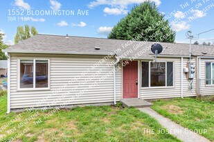 1552 Bloomington Ave in Bremerton, WA - Building Photo