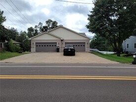 832 Laurel Ave in Hudson, WI - Building Photo