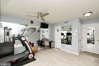 7302 Calico Rock Lndg in Beltsville, MD - Foto de edificio - Building Photo