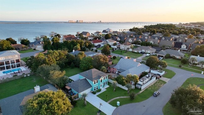 8905 Binnacle Ct in Navarre, FL - Building Photo - Building Photo
