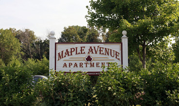 Maple Avenue Apartments in Purcellville, VA - Building Photo - Building Photo