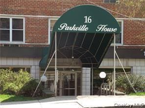 property at 16 Lake St