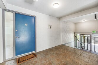 1525 Taylor Ave N in Seattle, WA - Building Photo - Building Photo