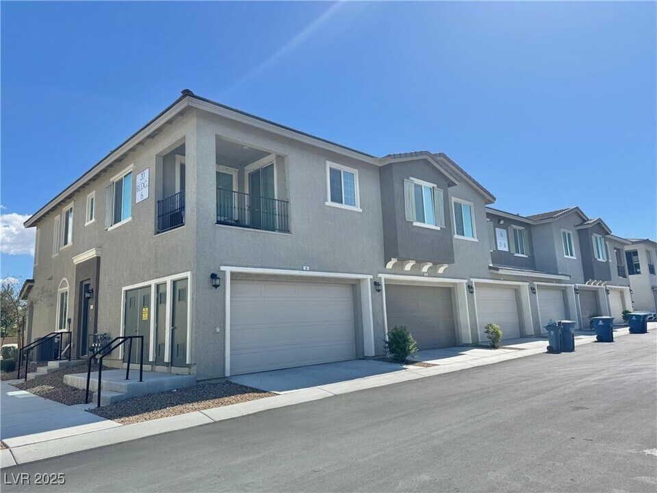 20 Barbara Ln in Las Vegas, NV - Foto de edificio