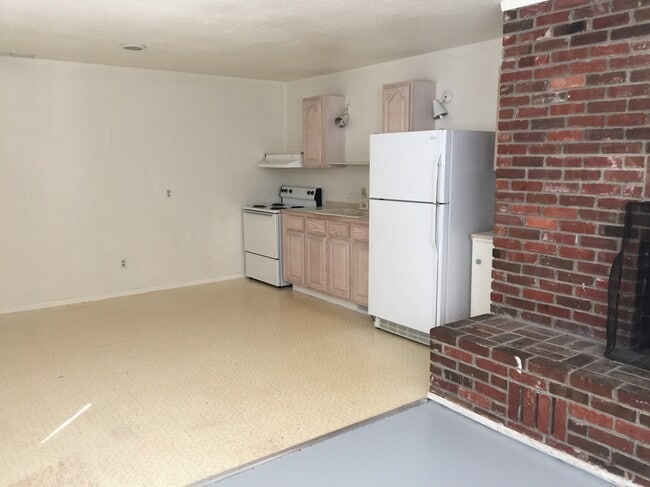 418 NW Maryland St, Unit lower in Pullman, WA - Building Photo - Building Photo