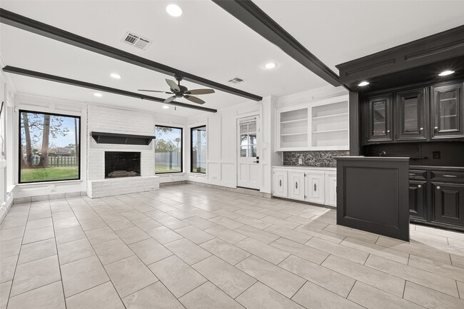 property at 707 Montclair Blvd