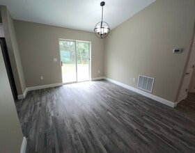 7859 N Jamaica Dr in Citrus Springs, FL - Building Photo - Building Photo