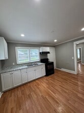 511 S 12th St in Bessemer City, NC - Building Photo - Building Photo