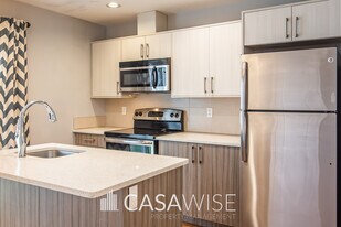 8514-8583 83 Ave NW in Edmonton, AB - Building Photo