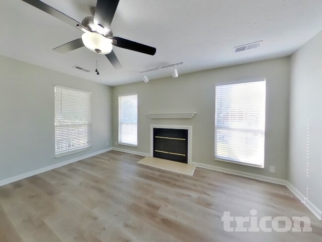 1022 Ridge Trail, Unit Private in Goodlettsville, TN - Foto de edificio - Building Photo