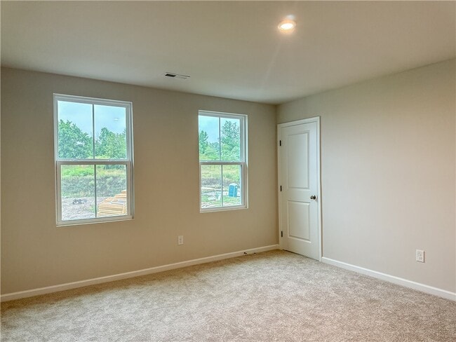 property at 14 Trailhead Rd