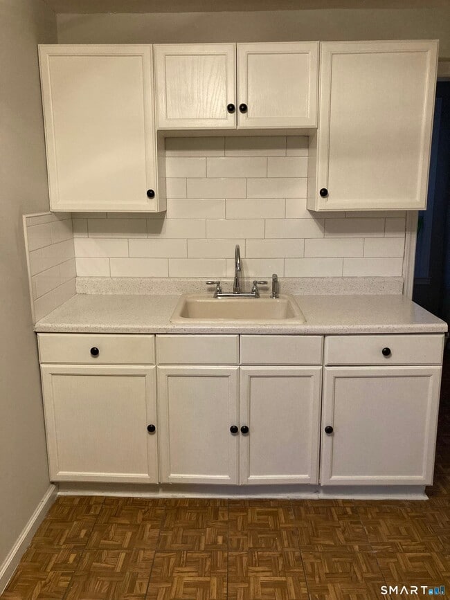 235 Deacon St in Bridgeport, CT - Building Photo - Building Photo