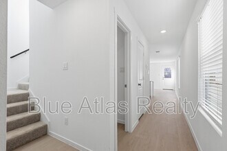 12113 Steeplechase Dr in Aubrey, TX - Building Photo - Building Photo