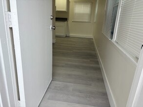 1991 Myrtle Ave, Unit 1991 in Long Beach, CA - Building Photo - Building Photo