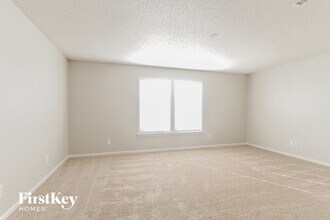 8250 S Rising Sun Dr in Pendleton, IN - Building Photo - Building Photo