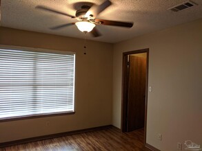 11996 Scenic Hwy in Pensacola, FL - Building Photo - Building Photo