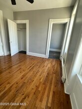 516 4th St in Troy, NY - Building Photo - Building Photo