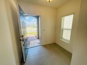 927 Scrub Oak Hammock Rd in Davenport, FL - Building Photo - Building Photo