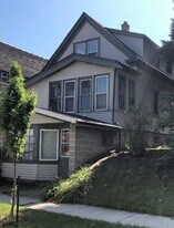 3921 E Layton Ave, Unit Upper in Cudahy, WI - Building Photo